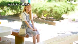 森歩乃花『儚すぎて、涙…「私もAV女優になれますか?」自分を変えたくて応募した箱入り少女AVデビュー』 サムネ画像をクリックで拡大・再生011