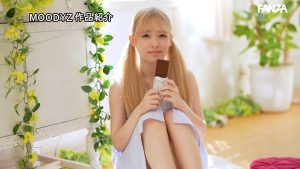 森歩乃花『儚すぎて、涙…「私もAV女優になれますか?」自分を変えたくて応募した箱入り少女AVデビュー』 サムネ画像をクリックで拡大・再生013